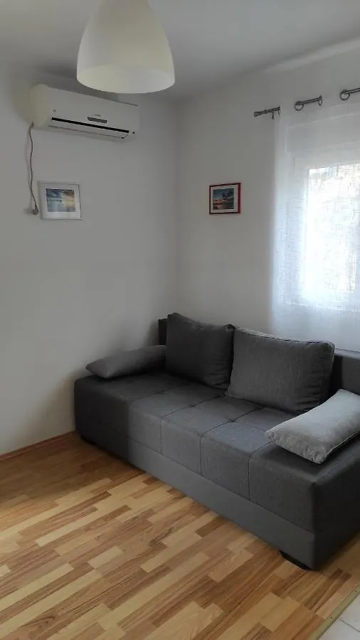 Apartament Apartmani Knezevic Posedarje